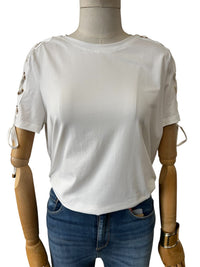 T-shirt laccio