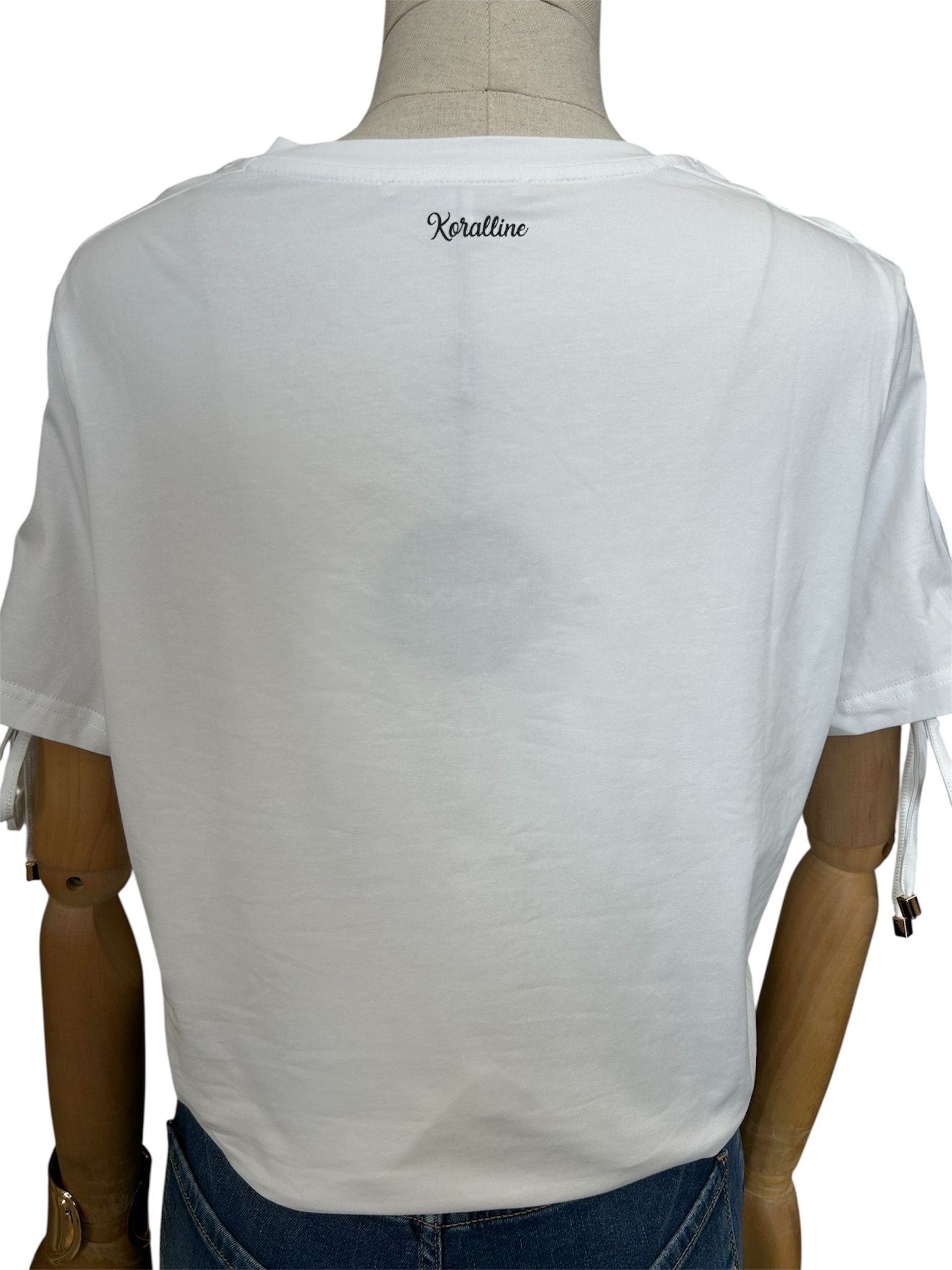 T-shirt laccio