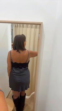 Abito sottoveste pizzo