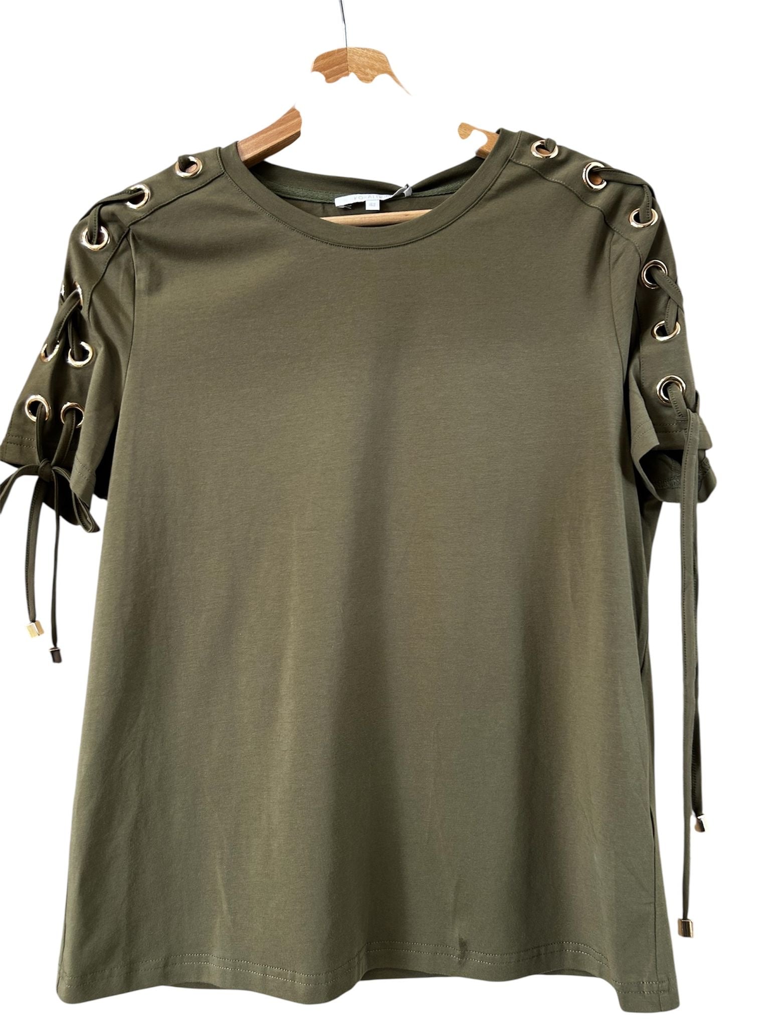 T-shirt laccio