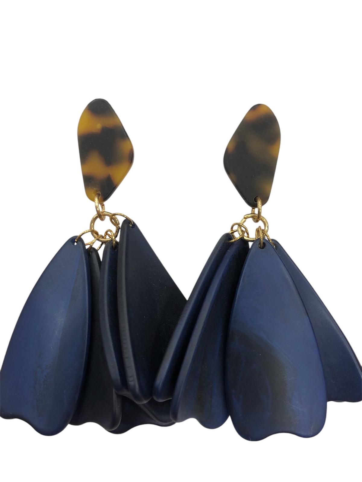 Orecchini petalo blu
