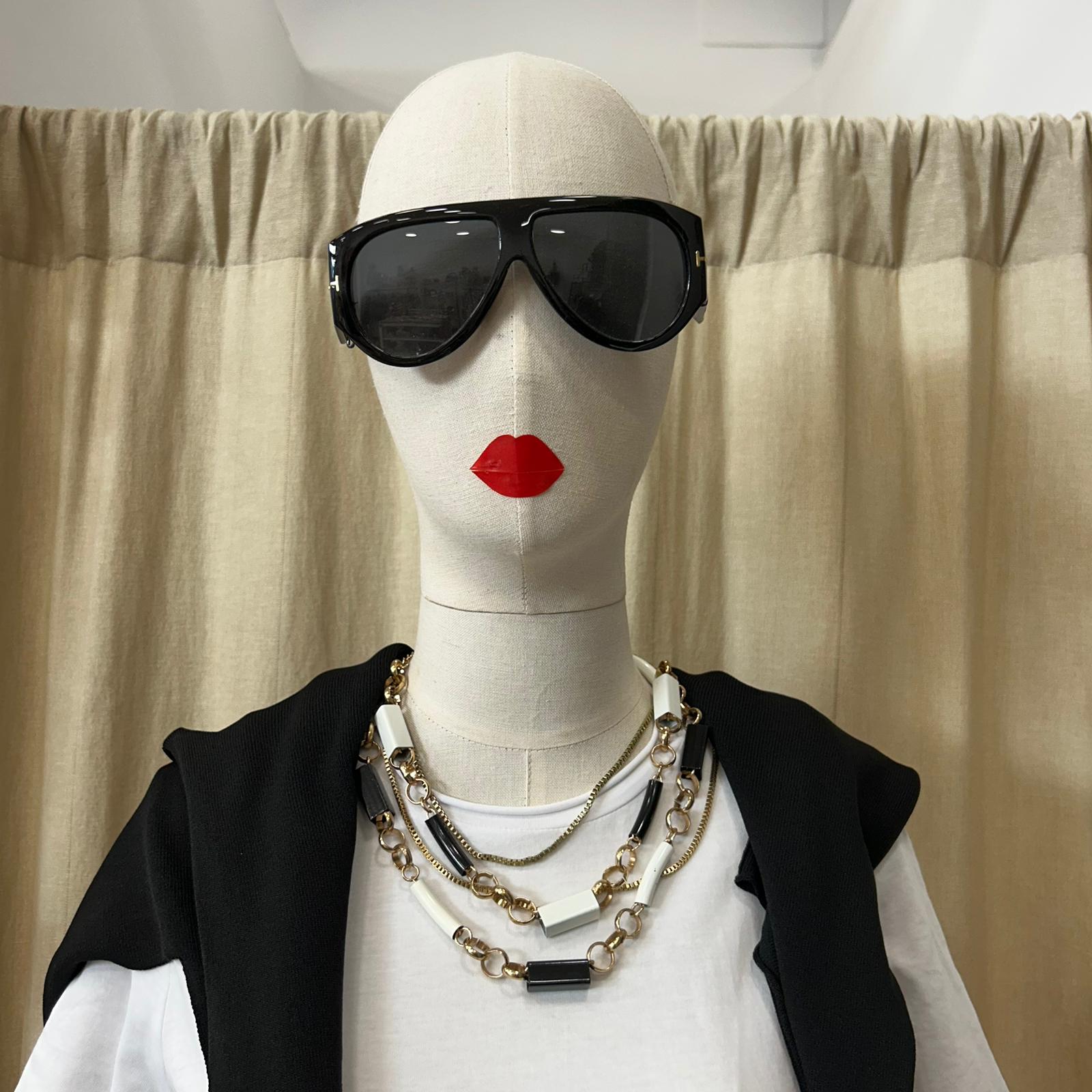 Collana multifilo bianco/nero